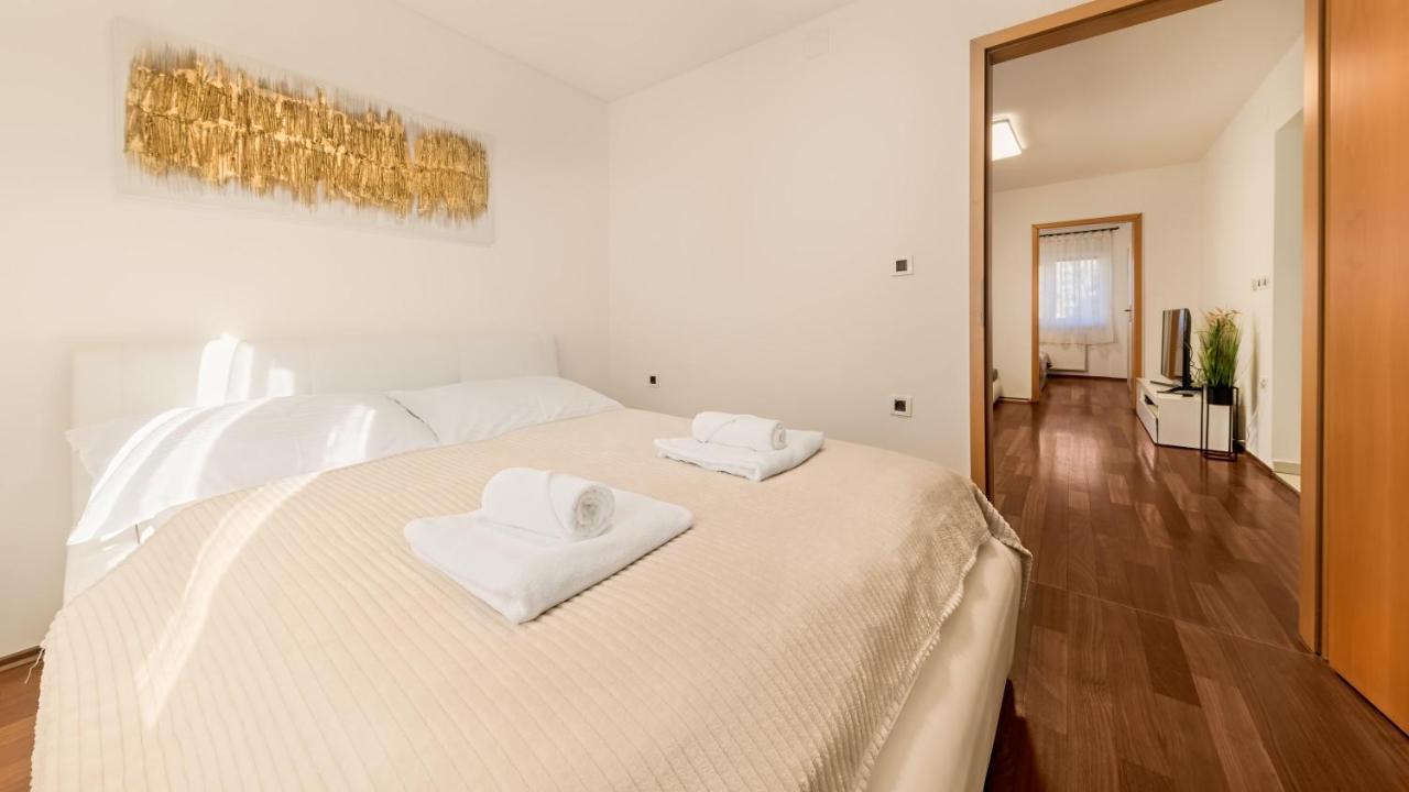 Four Seasons Apartment - Free Parking Zagreb Dış mekan fotoğraf